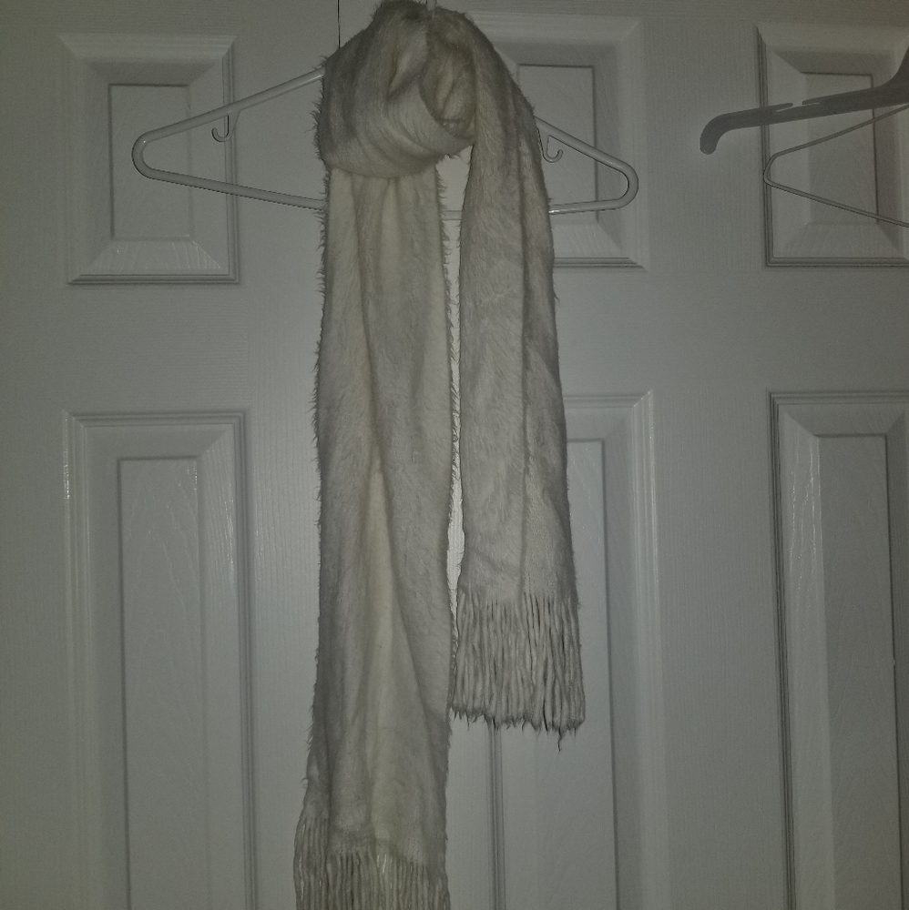 Super soft fringed white scarf